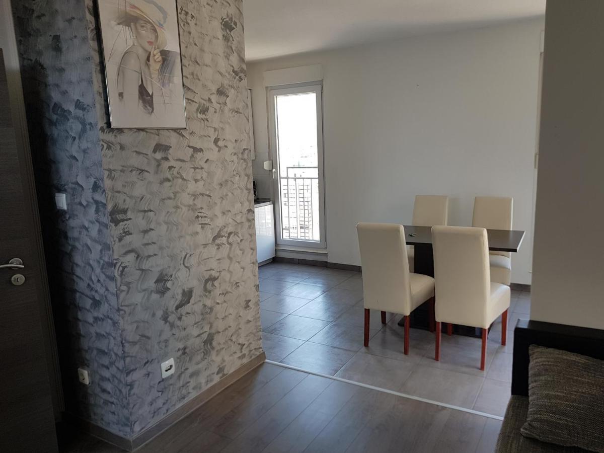 Apartman Duzel Apartamento Split Exterior foto